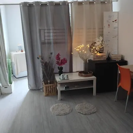 Apartment Proche Gare Arene & Carre D'Art